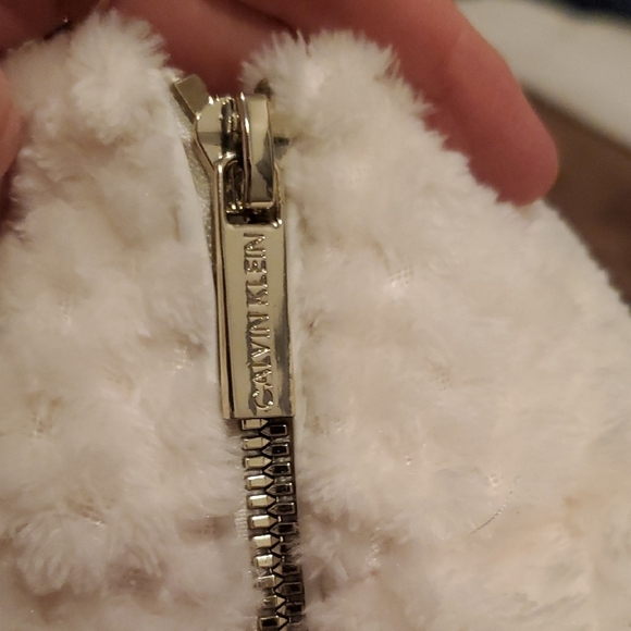 Calvin Klien Women's Cream Textured Fleece Jacket. Size S. - Picture 7 of 7